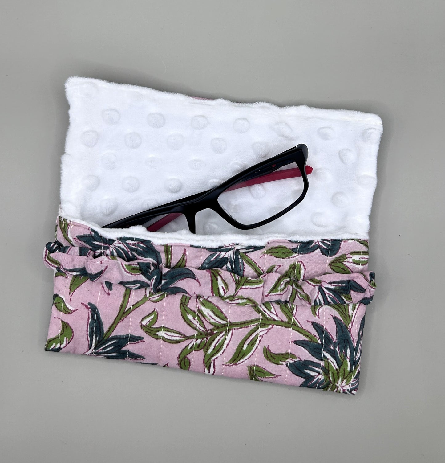 Glasses case