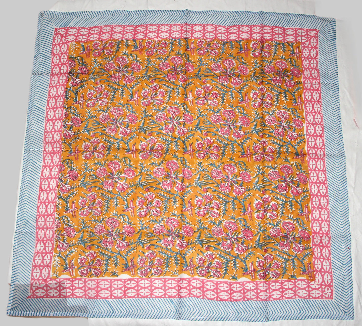 Esarfa mare - Large Scarf