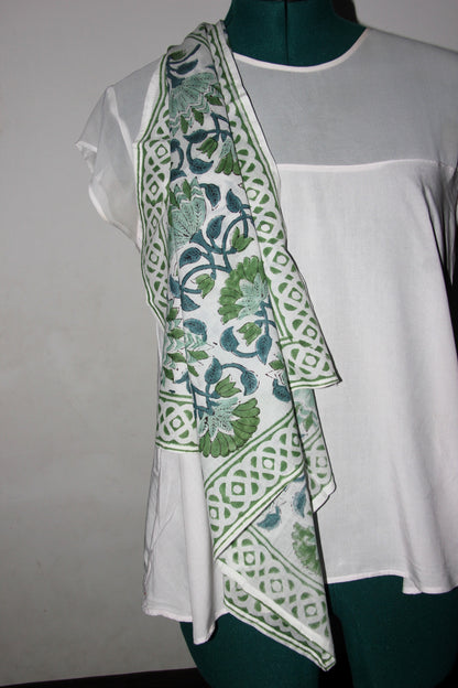 Esarfa mică - Small Scarf
