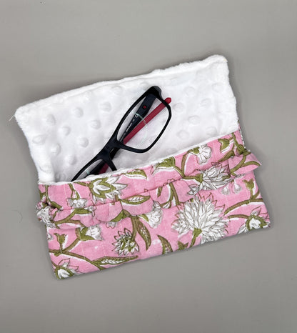 Glasses case